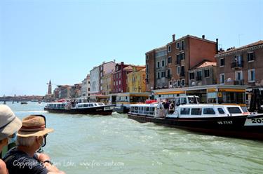 We explore Venice, DSE_8175_b_H490